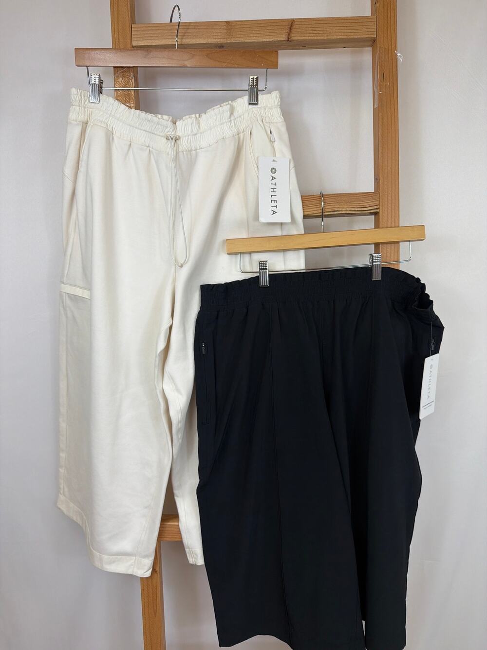 NWT LOT 2 Athleta Cream Wide Leg Black Cropped Athletic Pants Size XL
